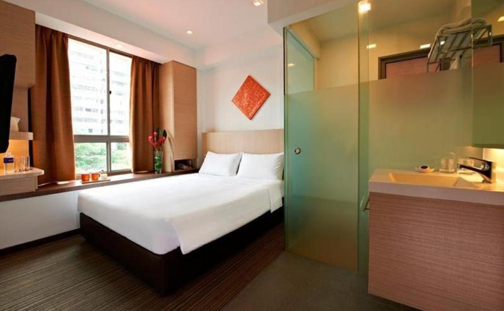 Hotel Reddoorz Premium @ Balestier Singapur Exterior foto