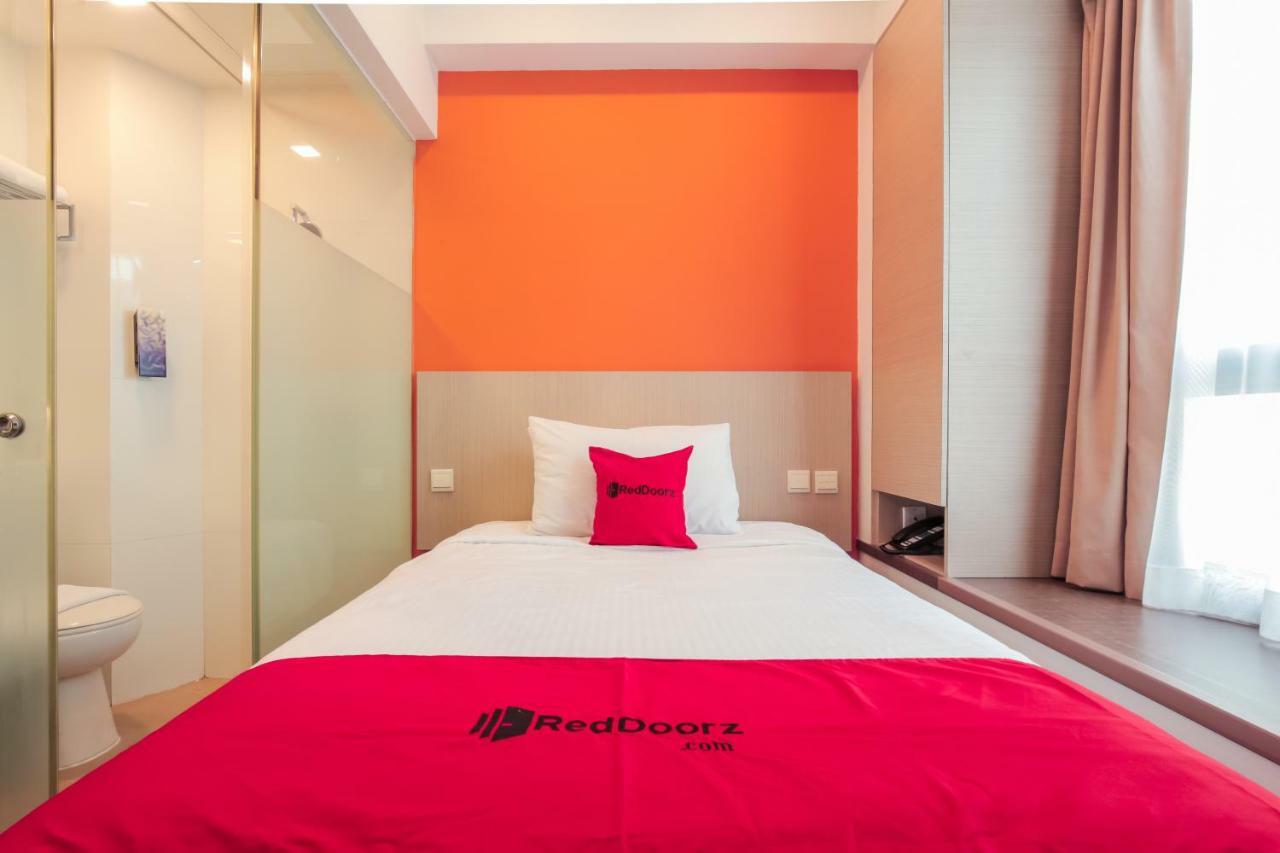 Hotel Reddoorz Premium @ Balestier Singapur Habitación foto